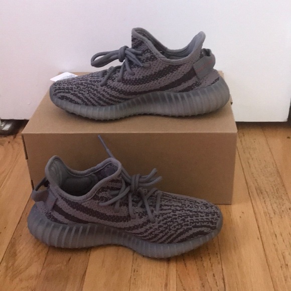 YEEZY BOOST 350 V2 BELUGA 2.0 - Picture 4 of 7